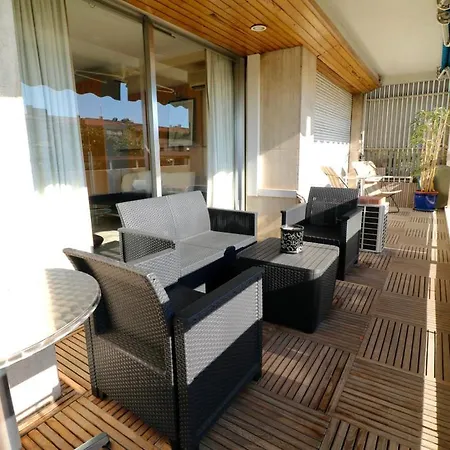 Apartment 2, 3 And 4 Bedroom Sea View Forville 5 Mins From The Palais *