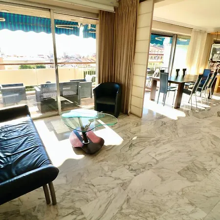Apartment 2, 3 And 4 Bedroom Sea View Forville 5 Mins From The Palais Cannes