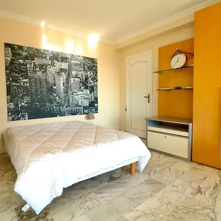 2, 3 And 4 Bedroom Sea View Forville 5 Mins From The Palais Apartment