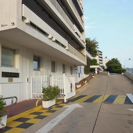 2, 3 And 4 Bedroom Sea View Forville 5 Mins From The Palais Apartment