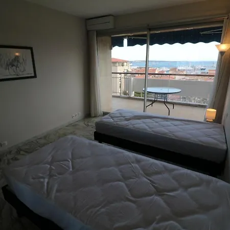 2, 3 And 4 Bedroom Sea View Forville 5 Mins From The Palais