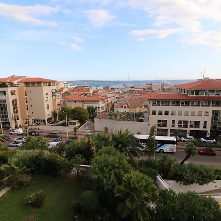 Apartment 2, 3 And 4 Bedroom Sea View Forville 5 Mins From The Palais *