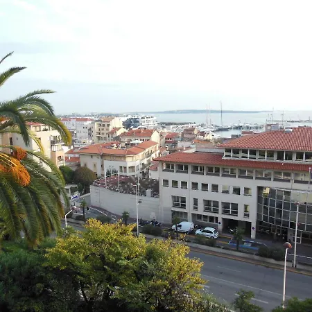2, 3 And 4 Bedroom Sea View Forville 5 Mins From The Palais Apartment *